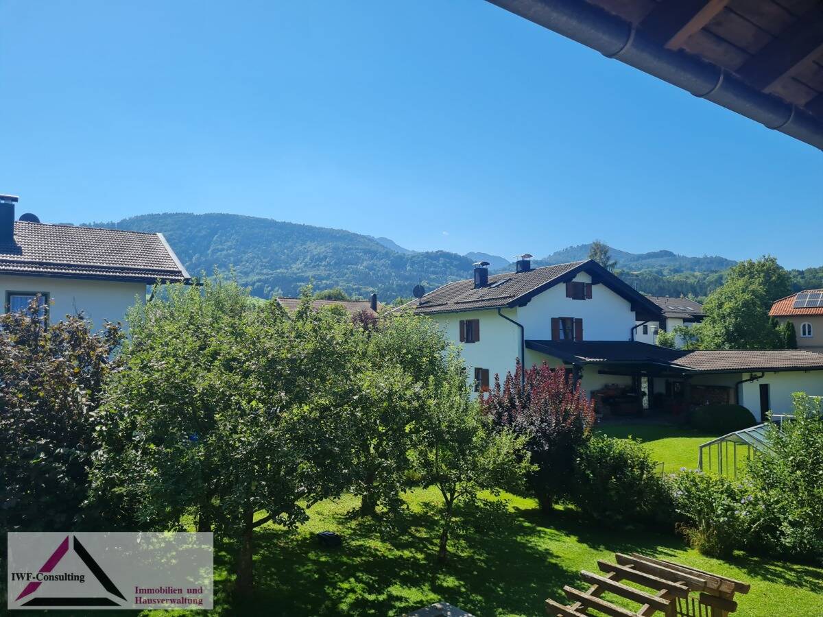 Modernisiertes MFH mit Bergblick - Chiemsee - voll vermietet – Bernau am Chiemsee – Vorschaubild 2