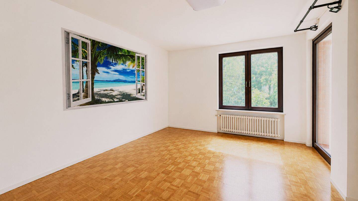 Großzügige 4-Zimmer-Wohnung mit Loggia, modernisiertem Duschbad und Tiefgaragenstellplatz - Wentzel Dr. – Ahrensburg – Vorschaubild 5