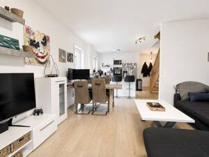 Wunderschöne Maisonettewohnung mit 2 Balkonen und schönem Blick ins Grüne – 56070 Koblenz – Vorschaubild 1