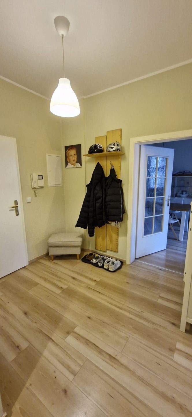 gemütliche 3-Zimmer-Wohnung mit Balkon und Abstellraum in parkähnlicher Wohnanlage – Chemnitz – Vorschaubild 2