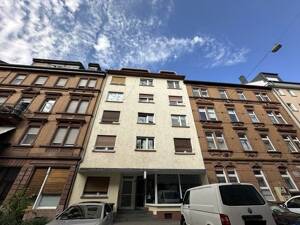 Kleine Wohnung, viel Potenzial - Sanierungsbedürftige Wohnung in beliebter Lage
