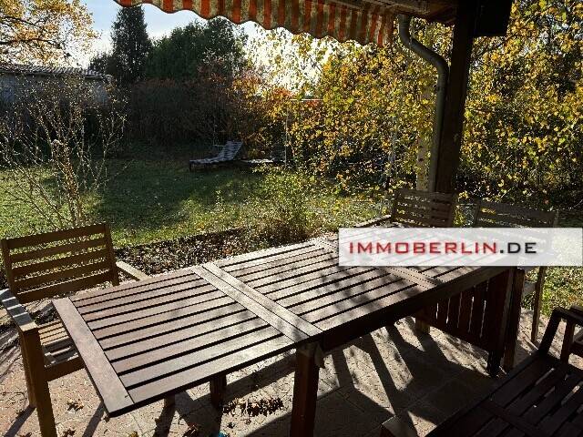 IMMOBERLIN.DE - Hübscher Gartenbungalow auf Eigenland in Tiergartensiedlung Oranienburg – Oranienburg – Vorschaubild 7