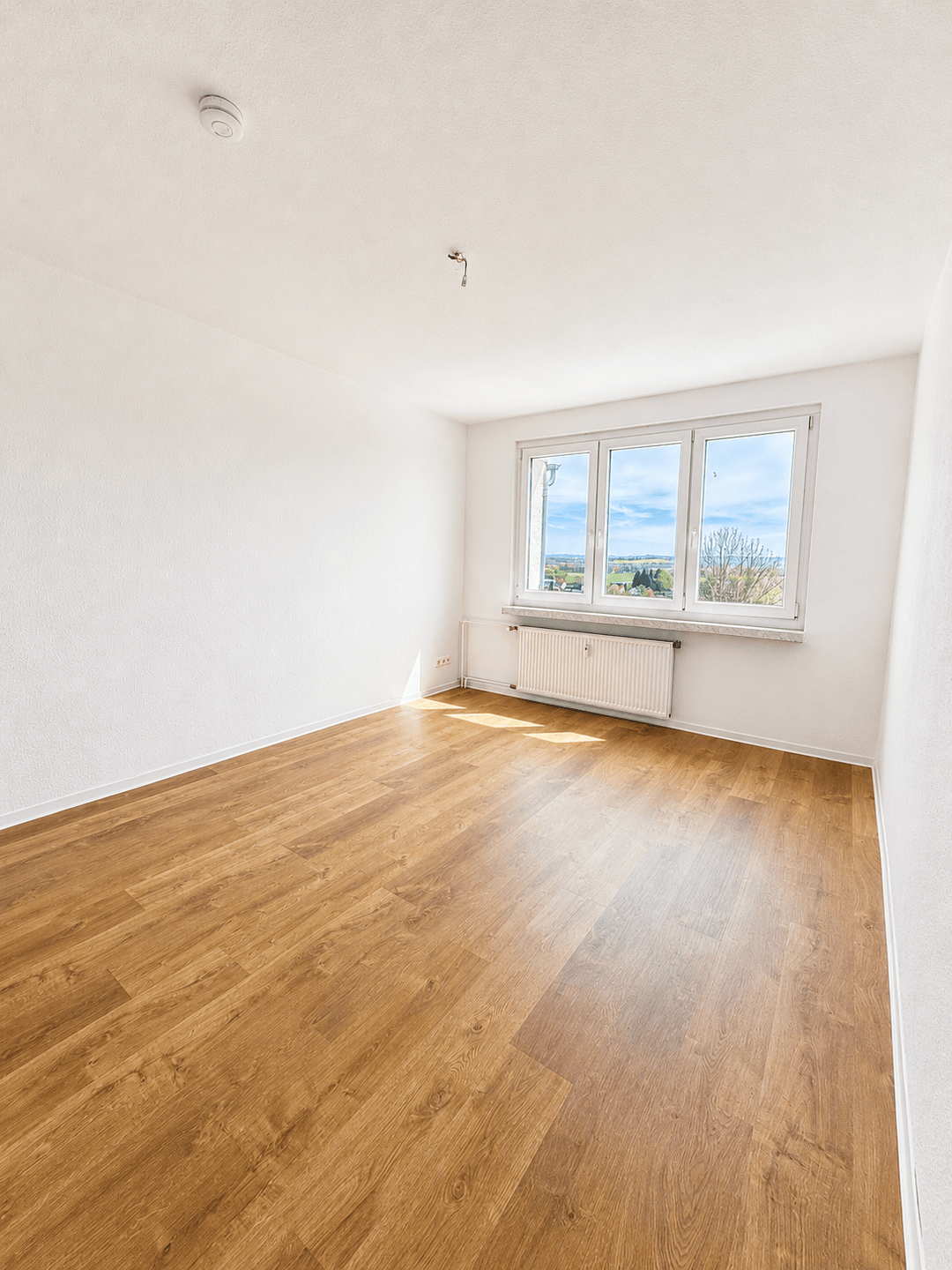 Moderne 3-Zimmerwohnung in Rabenstein, Chemnitz – Perfekt für Familien und Berufstätige – Chemnitz – Vorschaubild 6