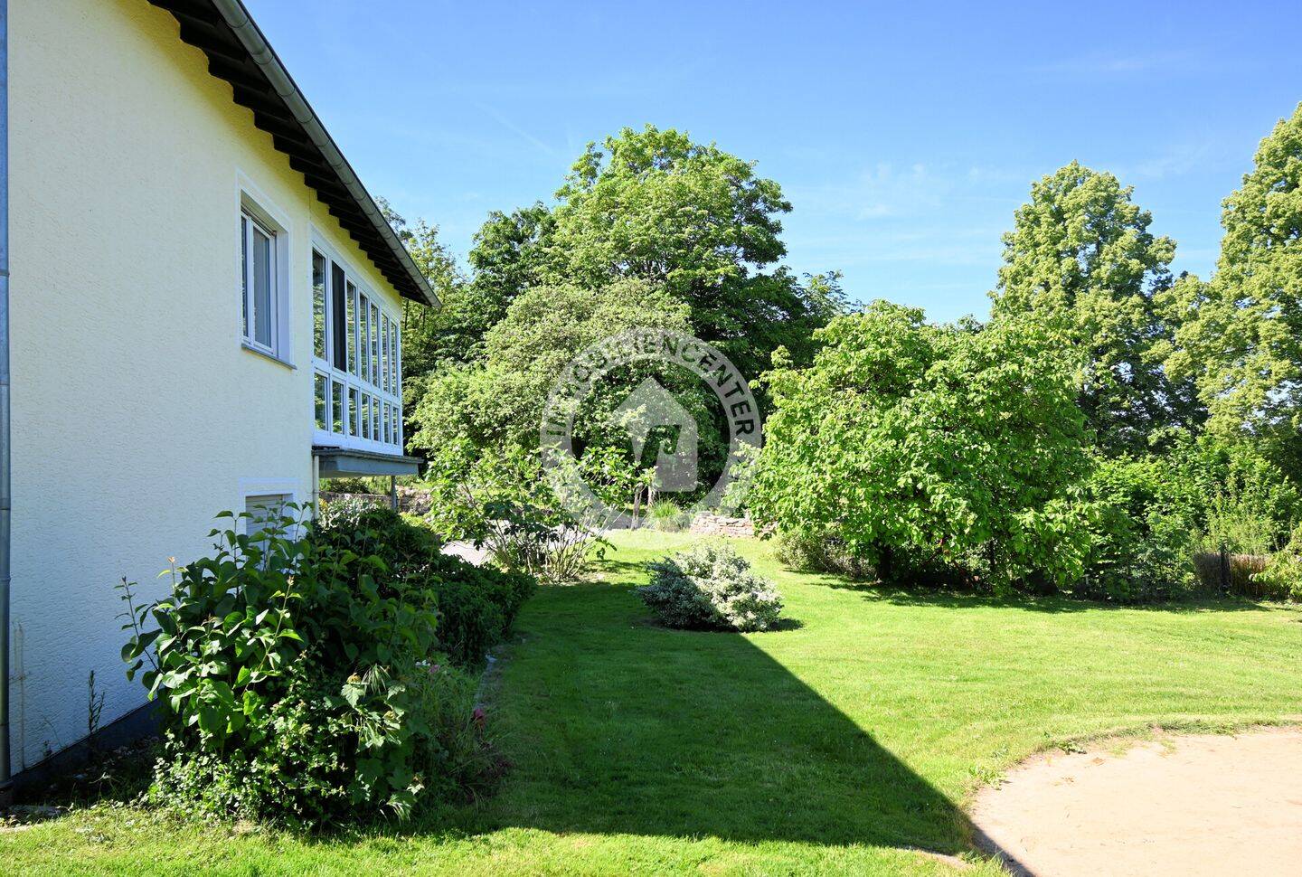 Ländlich wohnen - stadtnah leben: Zweifamilienhaus auf großem Grundstück für Tier- u. Naturliebhaber – Holzwickede – Vorschaubild 9