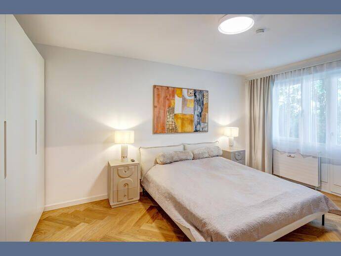 Möbliert: Hochwertig möblierte 2-Zimmer Gartenwohnung nahe der Isar – München – Vorschaubild 3
