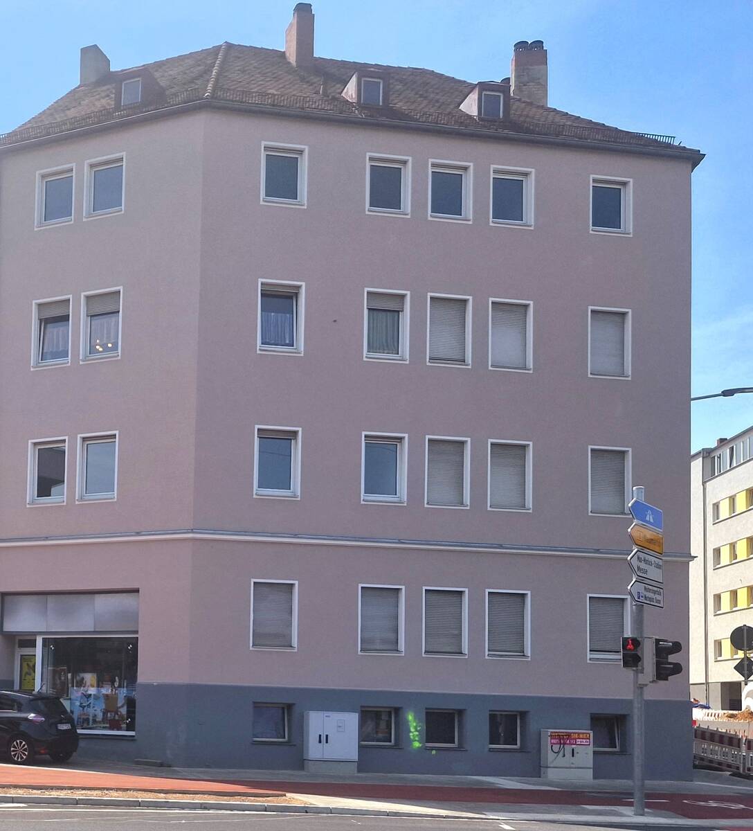 3 Zimmer Wohnung in Glockenhof-Erstbezug nach Sanierung! – Nürnberg – Vorschaubild 2