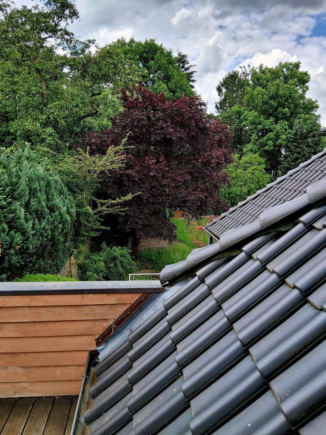 NIENDORF - top Lage - 30 Zone - großzügiges Familiendomizil - mit 8 Zimmern - neue Gas/Hybridheizung - Fußbodenheizung - bezugsfertig renoviert - – Hamburg – Vorschaubild 3