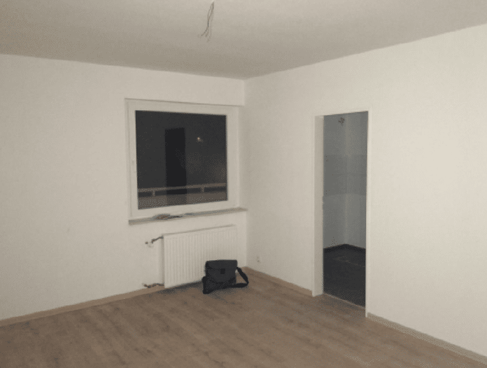 Frisch sanierte Balkonwohnung mit neuem Vinylboden – Oberhausen – Vorschaubild 5