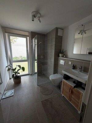 1 Monat mietfrei - Wohnen auf höchstem Niveau: Exklusive 2-Zimmer-Wohnung mit Balkon & Terrasse – 96450 Coburg – Vorschaubild 8
