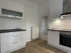 Innenstadt Ost am Westfalenpark: 3,5-Zi.-Wohnung mit Südwestbalkon und Küche! – 44141 Dortmund – Vorschaubild 6