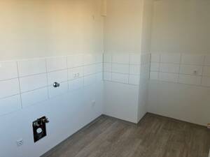 Helle 3-Zimmer-Wohnung mit Wand und Bodenbelag – 44357 Dortmund – Vorschaubild 3