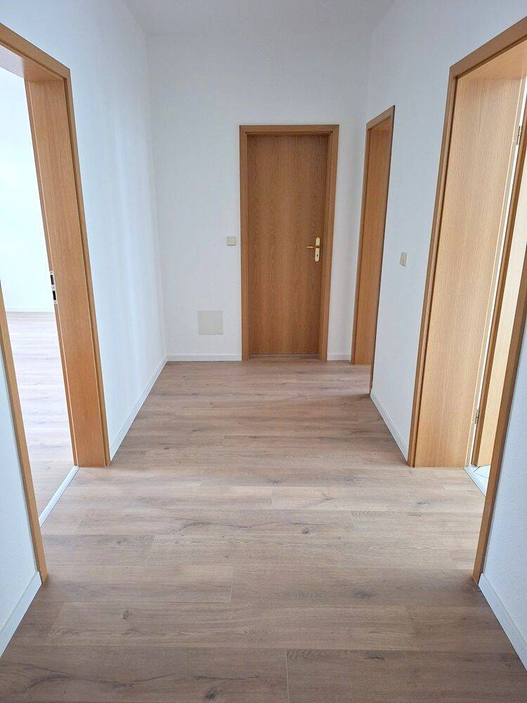 !! 3-Raum-Wohnung und Balkon in Nähe Yorckgebiet !! – Chemnitz – Vorschaubild 6