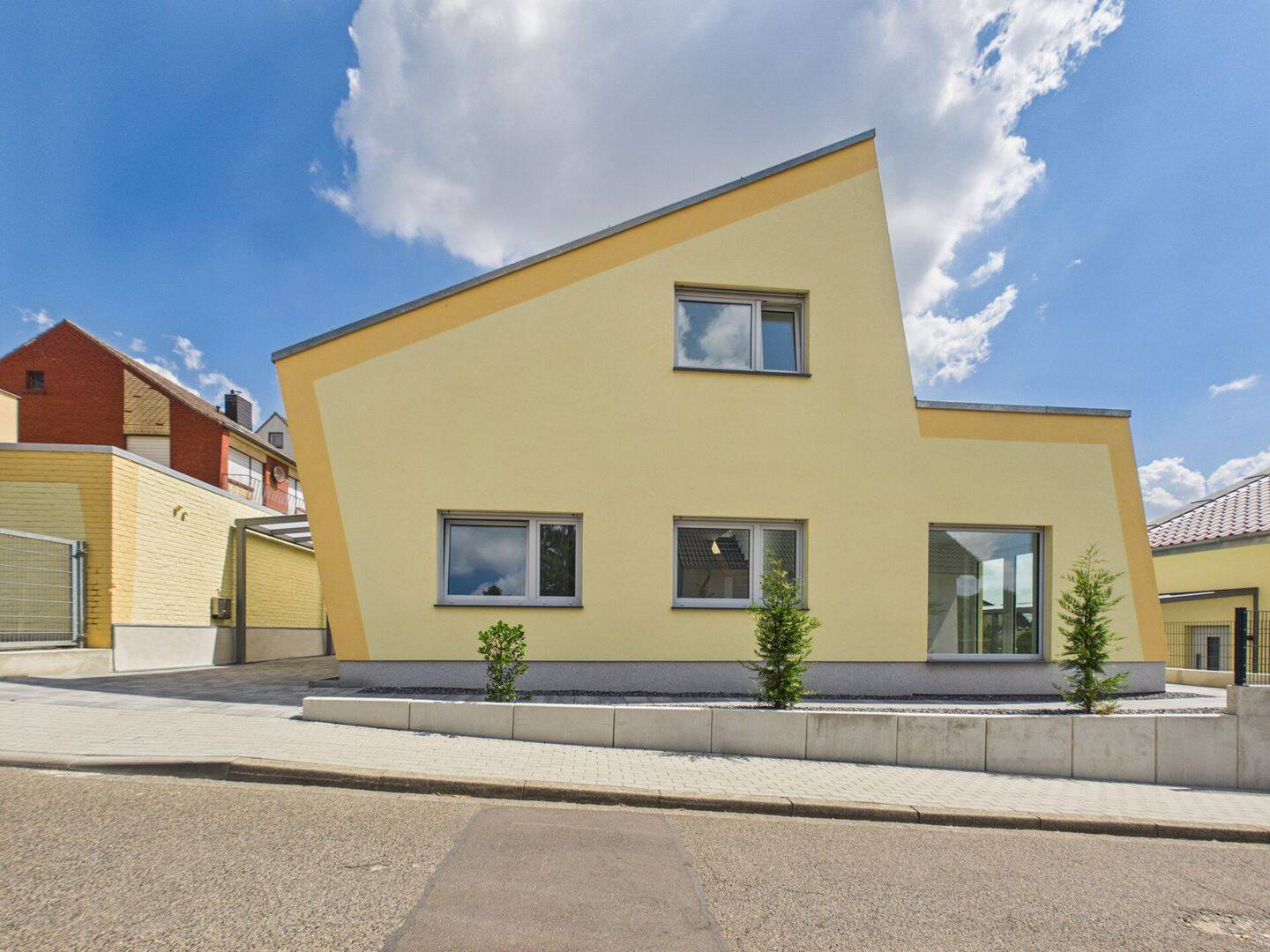 Modernes und energieeffizientes Einfamilienhaus im Erstbezug mit Dachterrasse in Gangelt! – Gangelt – Vorschaubild 2