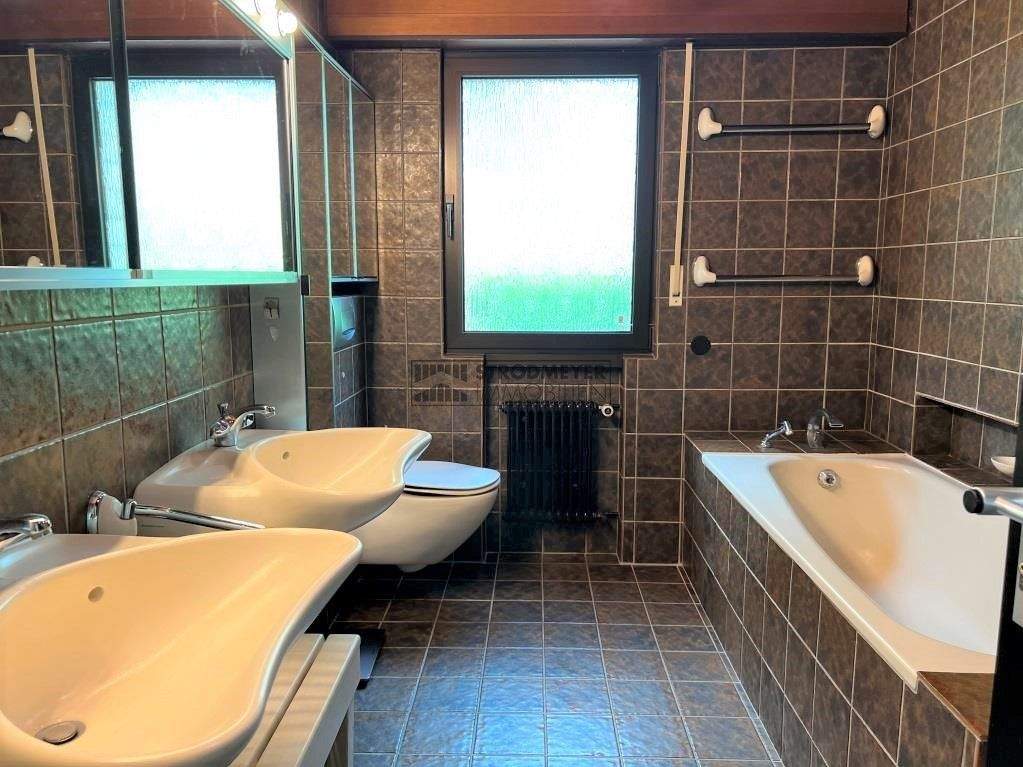 Architektonische Perle auf wunderschönem Grundstück mit 2 Garagen! – Hagen – Vorschaubild 9