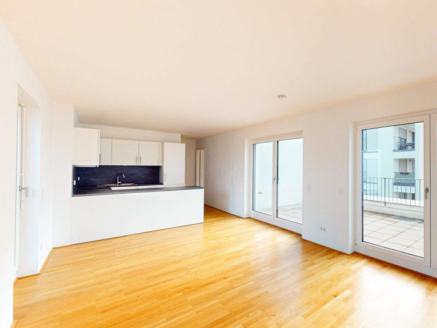 Großzügige 3-Zimmer-Wohnung mit 2 Dachterrassen