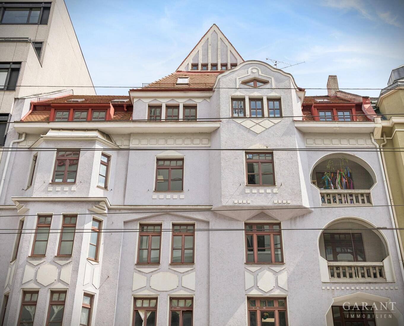Zentrale Lage, historischer Charme, vielseitige Perspektiven!