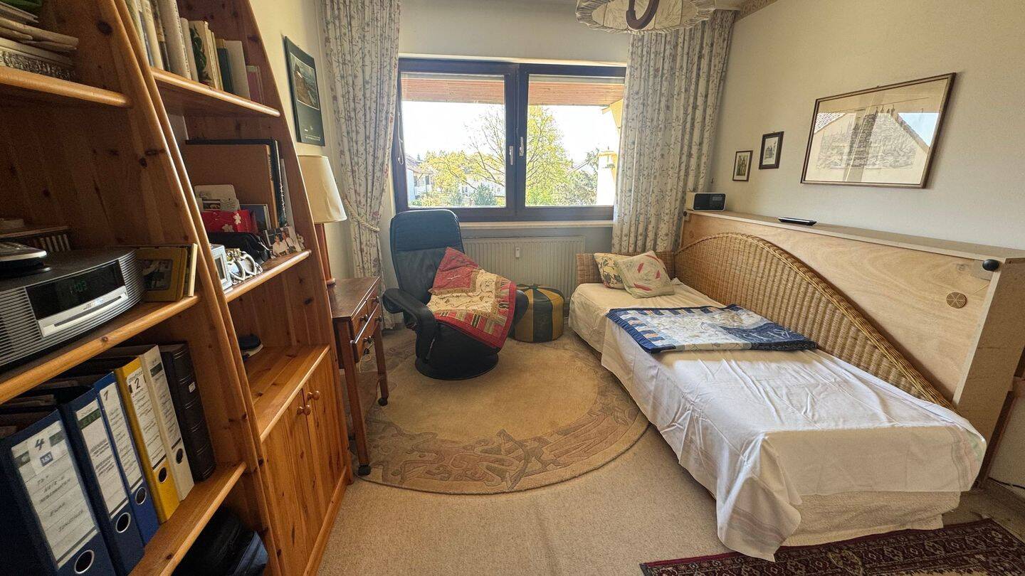 N-Katzwang ! Helle 3-ZW, 87 m², Balkon, Einbauküche, 2.OG mit Aufzug, TG-Stellplatz möglich – Nürnberg – Vorschaubild 9