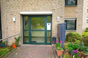 Sofort bezugsfrei! Gut geschnitten! Barrierearm! 4 Zimmer-Wohnung mit Balkon und TG-Stellplatz. – 53119 Bonn – Vorschaubild 4