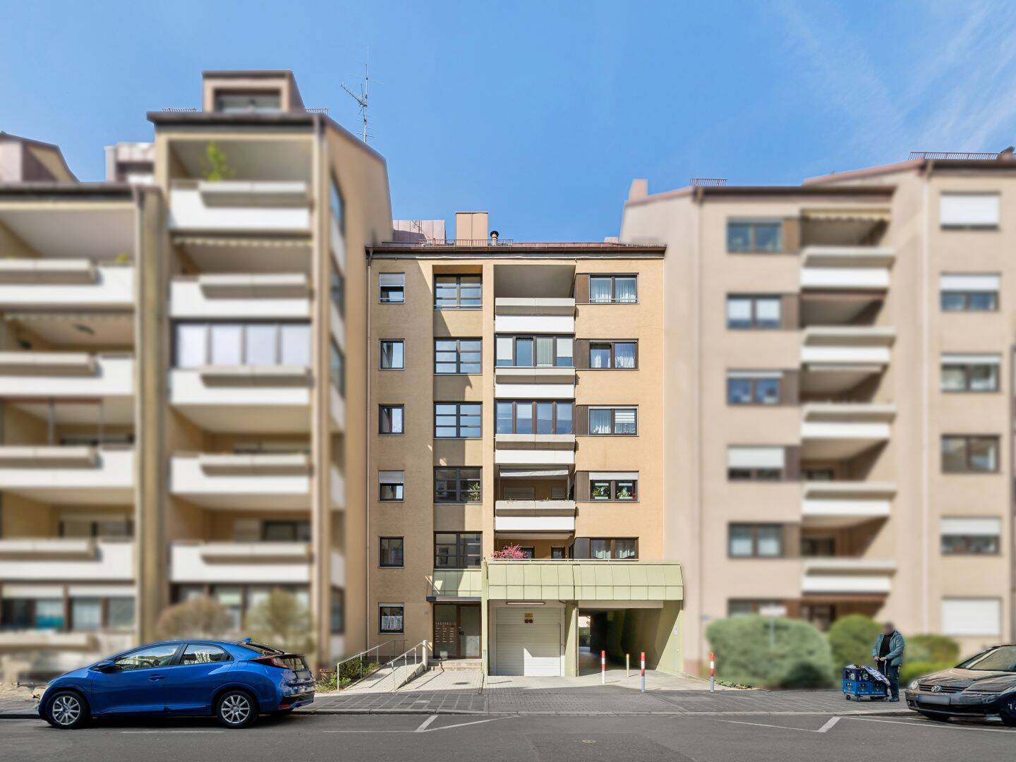 Wohnen über den Dächern der Stadt! Tolle 3-Zimmer-Wohnung in Nürnberg-Steinbühl