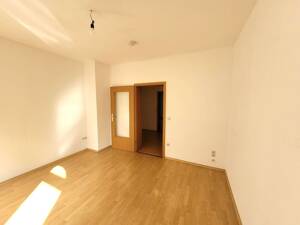 Eigentumswohnung mit Aufzug und Balkon in Lindenau – 4177 Leipzig – Vorschaubild 7