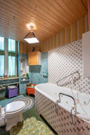 Großzügige 4-Zimmer-Altbauwohnung mit Gestaltungspotenzial, Südbalkon und Uferblick – 10999 Berlin – Vorschaubild 9