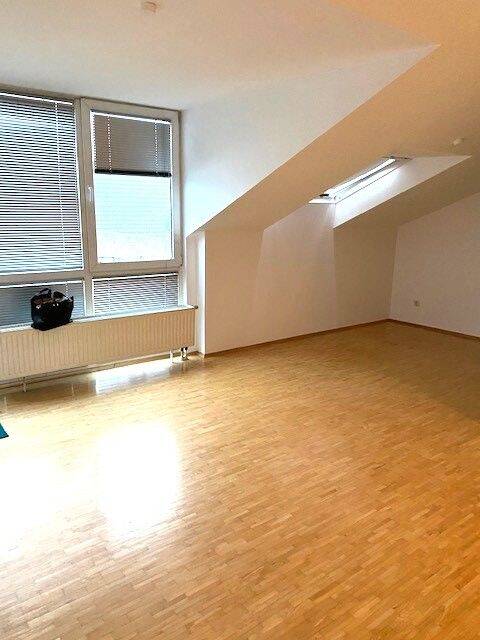 Charmante und gemütliche 2-Zimmer-Wohnung mit Wohnküche und Balkon - Ihr neues zu Hause zum Wohlfühlen !
