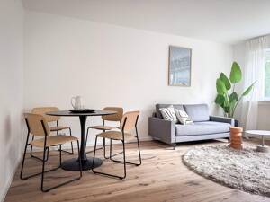 Wunderschöne 3 Zimmer-Wohnung mit großem Balkon & Stellplatz vor der Tür in Sachsenhausen-Nord – 60596 Frankfurt am Main – Vorschaubild 3