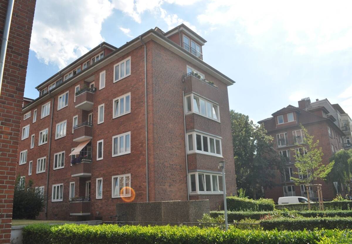 Vermietete 3-Zimmer-Hochparterre-Wohnung mit praktischem Grundriss am Eilbek Park – 22089 Hamburg – Bild 1 von 3
