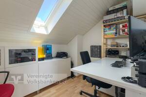 Tolle 3,5-Zimmer-Dachgeschosswohnung mit Garage - Stadtmitte - Frei nach Verkauf – 72764 Reutlingen – Vorschaubild 9