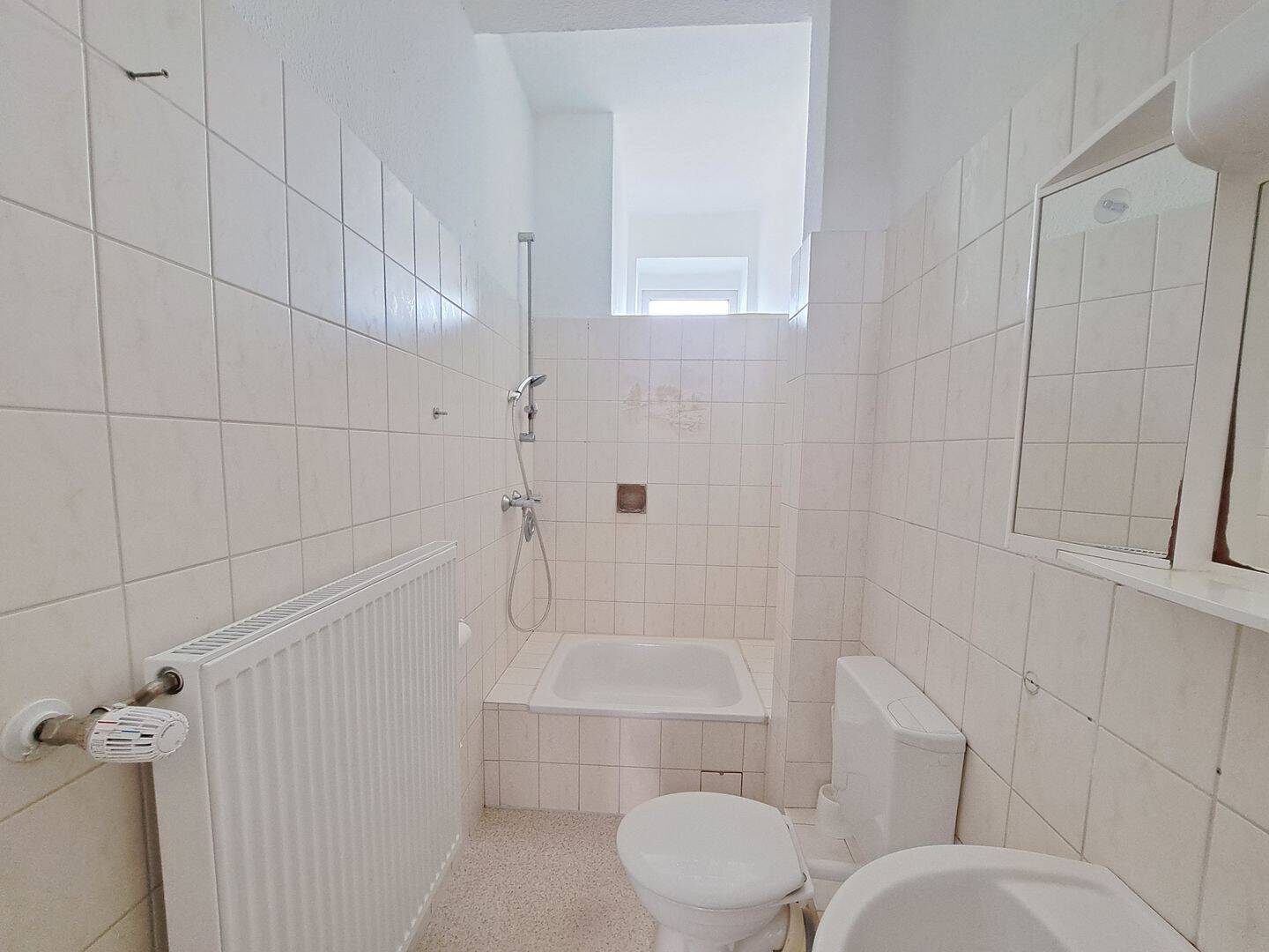 Günstige 3-Zimmer-Wohnung mit Balkon und Dusche in Bremerhaven-Lehe! – Bremerhaven – Vorschaubild 7