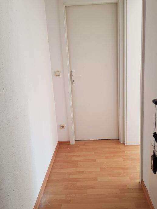 Lichtdurchflutete sonnige 2-R-Terrassenwohng. in ruhiger grüner Lage von Dresden-Cotta – Dresden – Vorschaubild 8