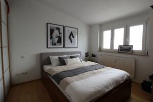 Exklusive Dachgeschosswohnung mit Sonnenterrasse – 81549 München – Vorschaubild 3