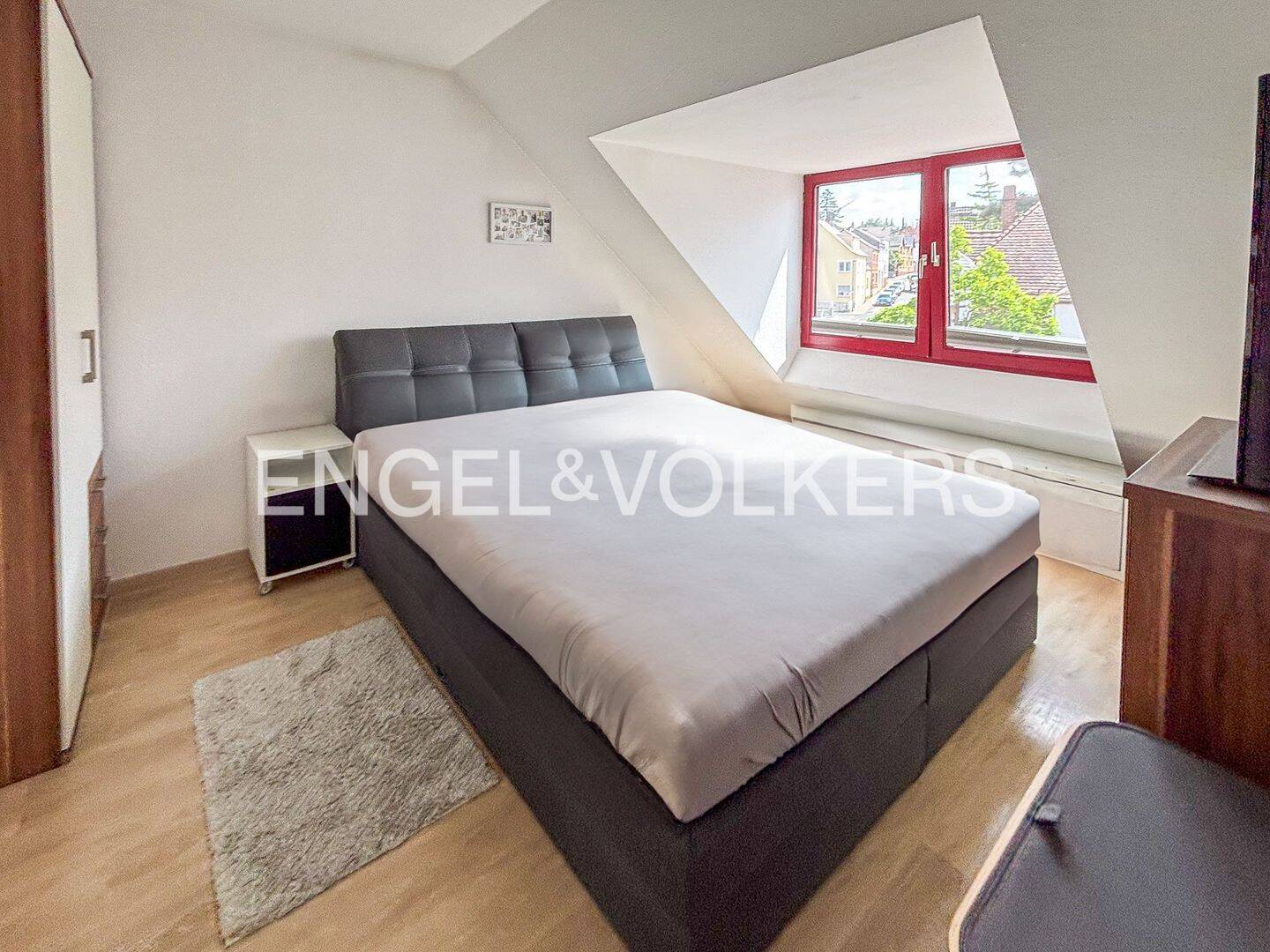Gemütliche 3-Zimmer-Dachgeschosswohnung Ortskern von Mainz-Bretzenheim – Mainz – Vorschaubild 3