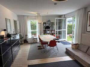 Moderne Doppelhaushälfte mit TG-Stellplatz in ruhiger und beliebter Lage, ca. 2 km vom Zentrum von Erlangen – 91058 Erlangen – Vorschaubild 3