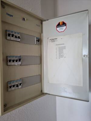 Zentral Wohnen ... 2 Zimmer City- Apartment ... – 90762 Fürth – Vorschaubild 9