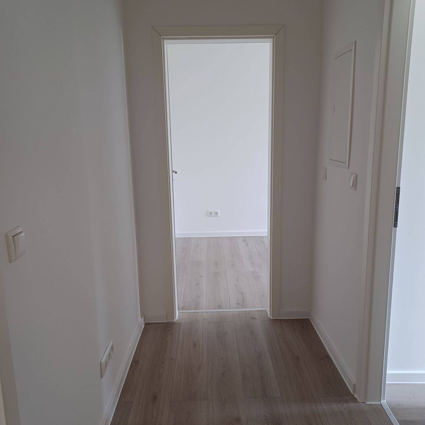 Helle, renovierte 3-Zimmer-Wohnung in zentraler Lage – Nürnberg – Vorschaubild 6