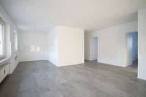 Helle 4,5-Zimmer-Wohnung (kernsaniert) mit Loggia & Top-Grundriss in ruhiger Lage – 53123 Bonn – Vorschaubild 2