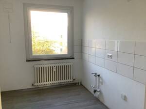 Helle und sanierte 3 Zimmer-Wohnung mit Einbauküche in Baumheide – 33609 Bielefeld – Vorschaubild 6