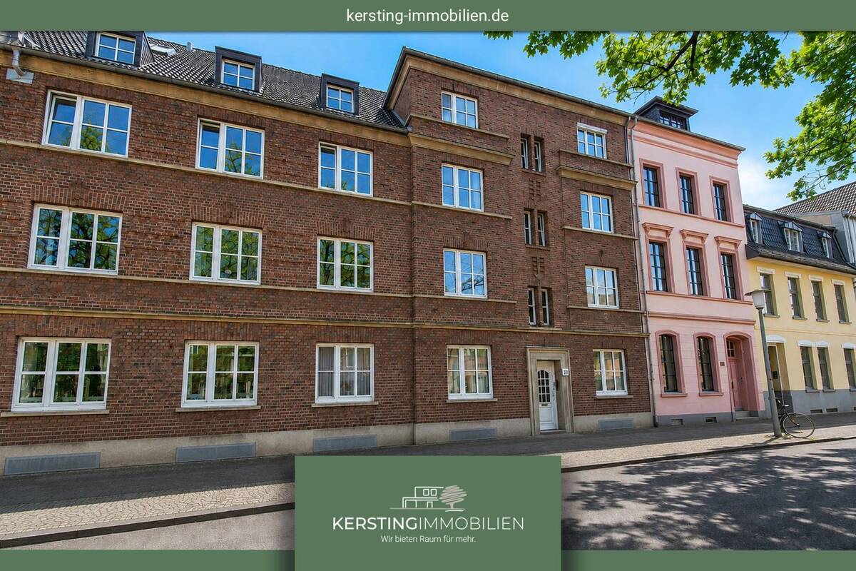 KR-Bockum! Traumhafte 119 m² Galerie-Wohnung mit Sonnenbalkon in wunderschöner Altbauzeile! – 47800 Krefeld – Bild 1 von 9