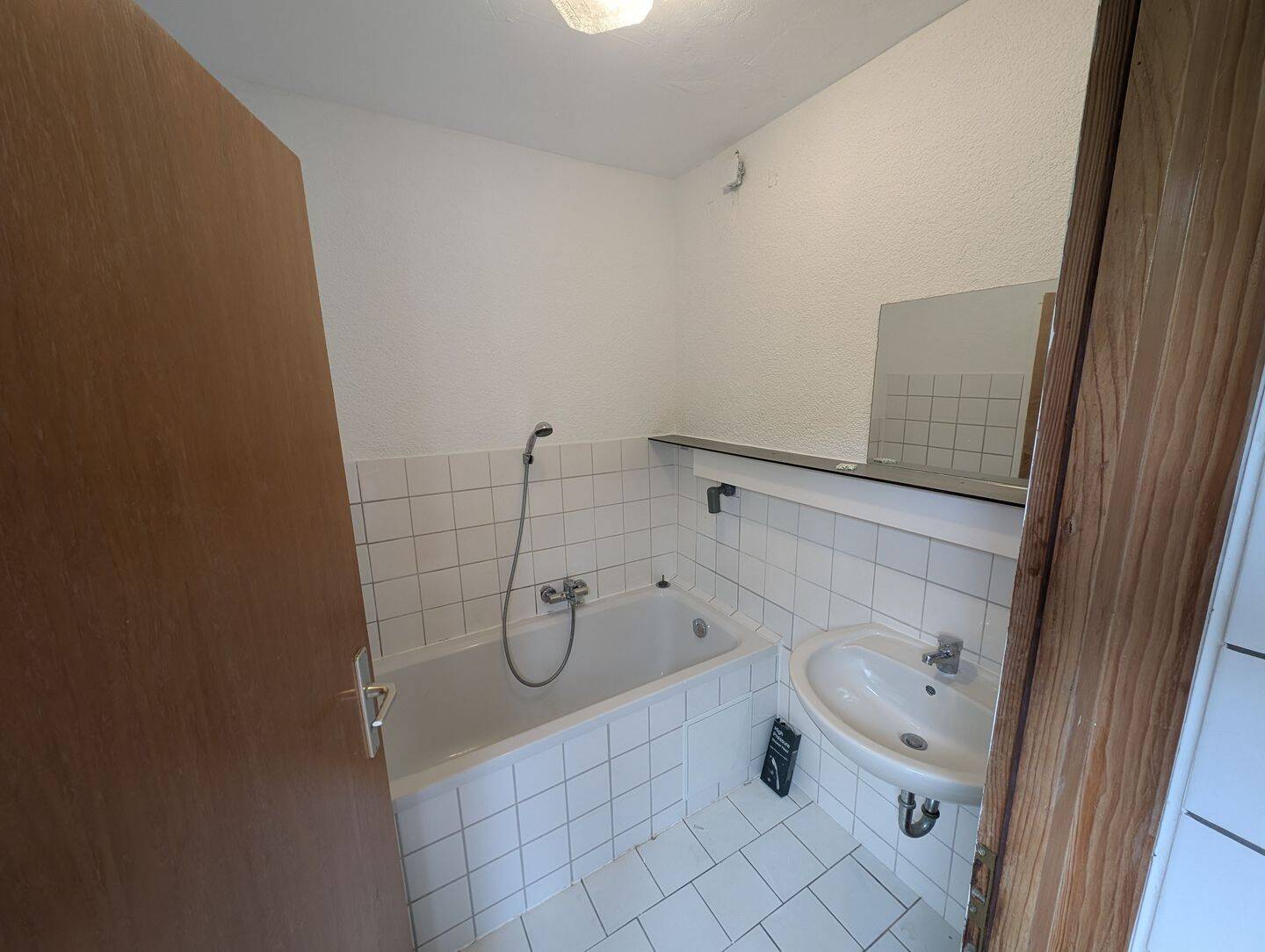 Gute gelegene 1 Zimmer Wohnung in Aalen Stuttgarter Str – Aalen – Vorschaubild 4