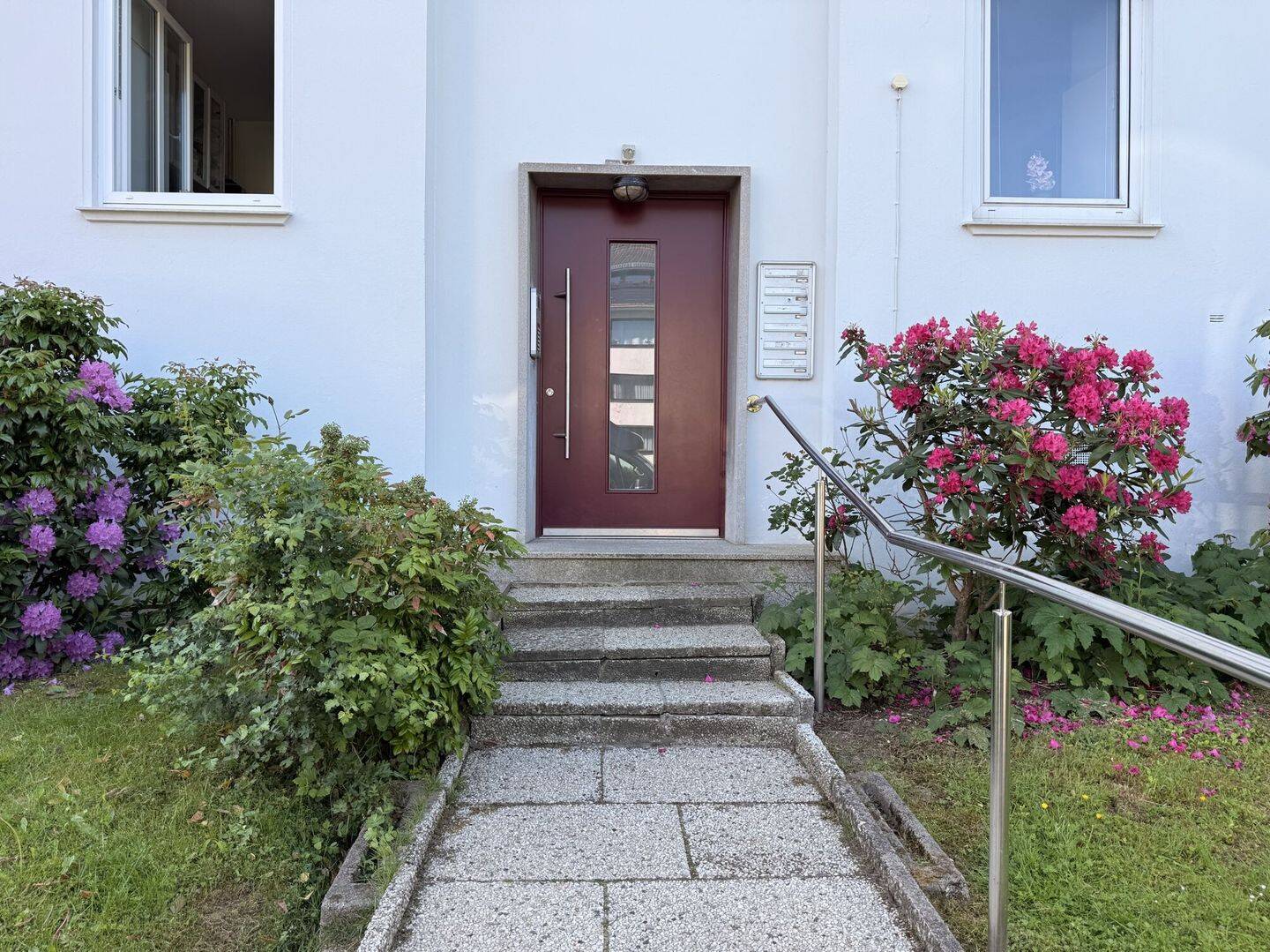 Toplage! Modernisierte Dreizimmerwohnung mit ausgebautem Bodenzimmer! – Bremen – Vorschaubild 4