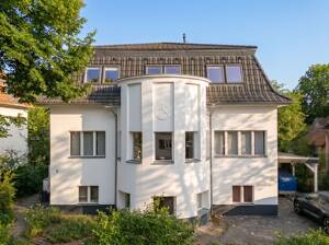 Großzügige Villa aus den 30er Jahren mit Einliegerwohnung im beliebten Musikerviertel von Babelsberg