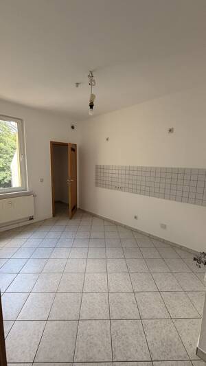 Schicke 3-Raum-Wohnung in idyllischer Lage in Jena! – Sickingenstraße 3, 7743 Jena – Vorschaubild 5