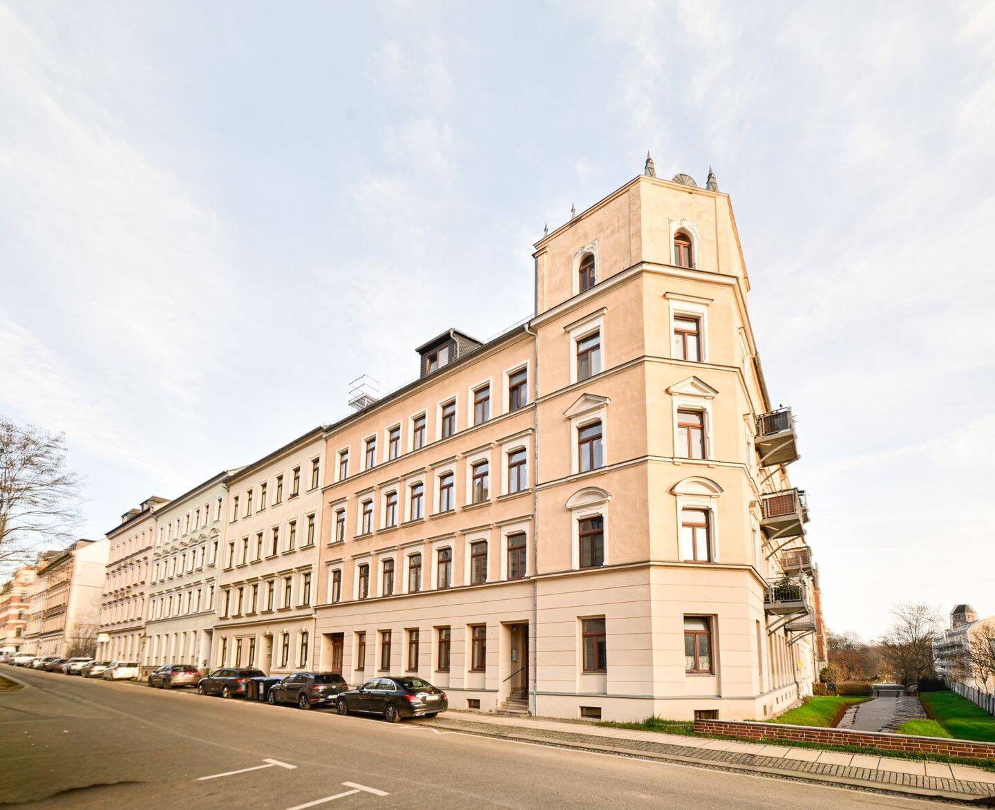 Solide Investition: Gepflegte Erdgeschosswohnung mit Mieter in Chemnitz-Schloßchemnitz