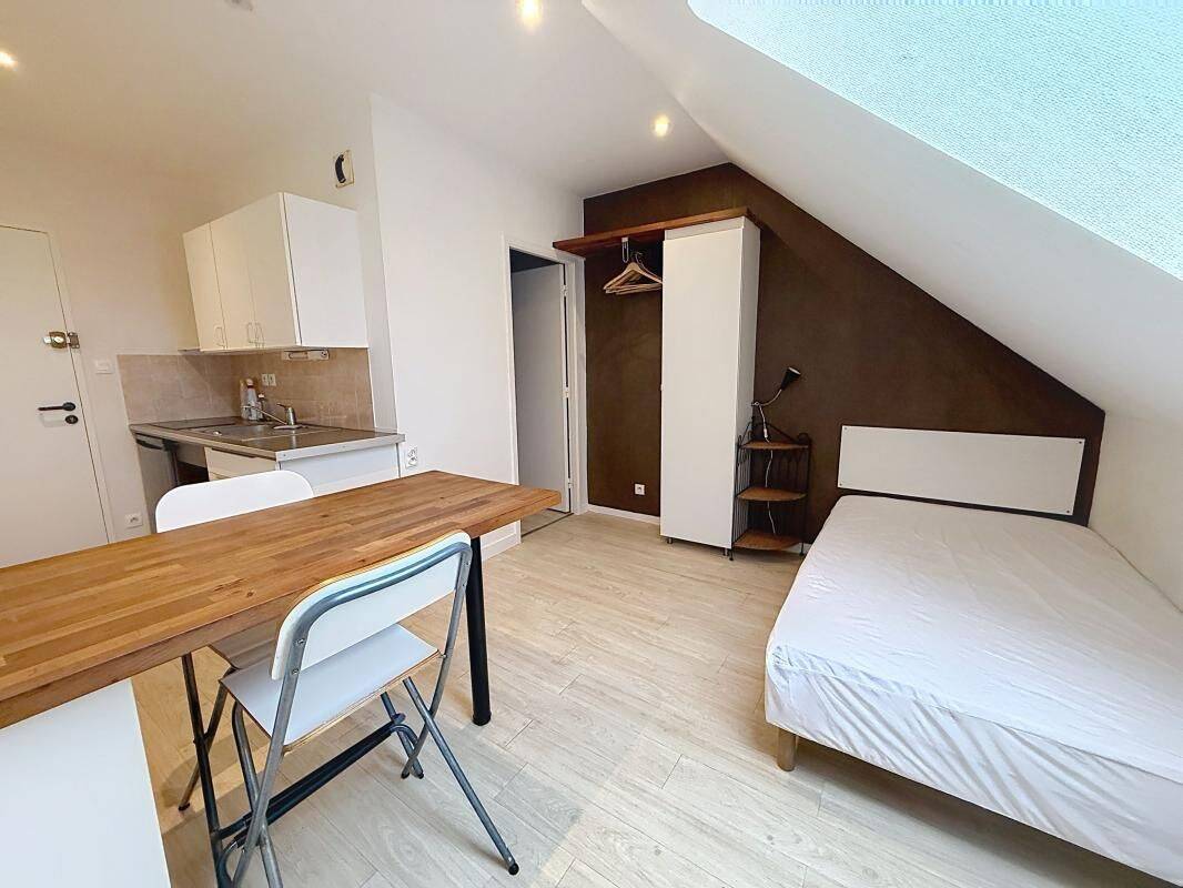 Appartement 1 pièce 15 m² · à Brest · 14,5 m² · 440 €/mois