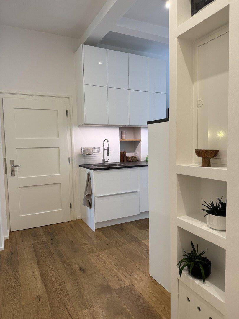 Modernes, zentrales Altbau-Loft - möbliert – München – Vorschaubild 6