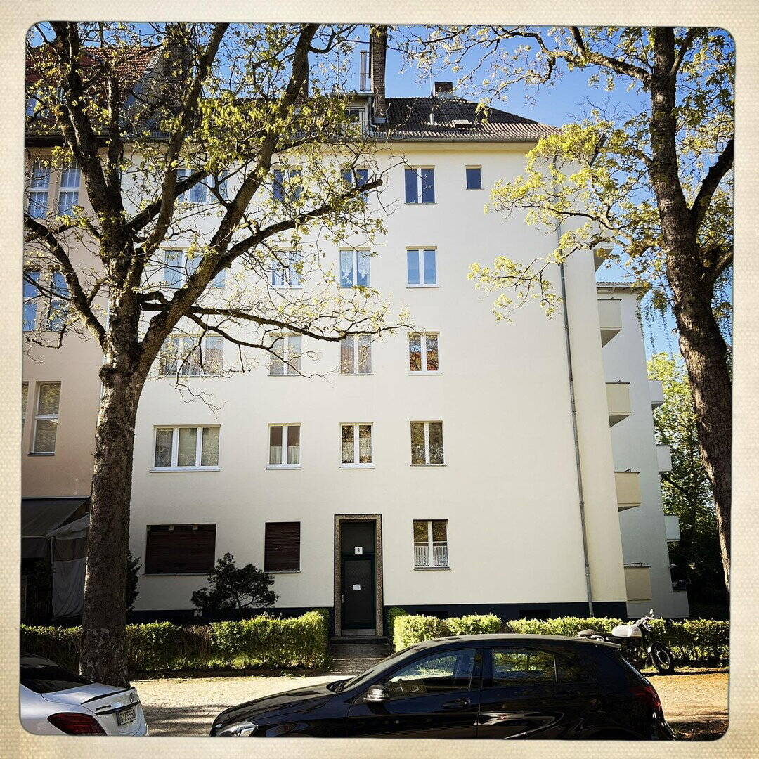 Top Lage!!! Wohnen am Rüdesheimerplatz - freie helle 2 Zimmerwohnung mit viel Potential – Berlin – Vorschaubild 2