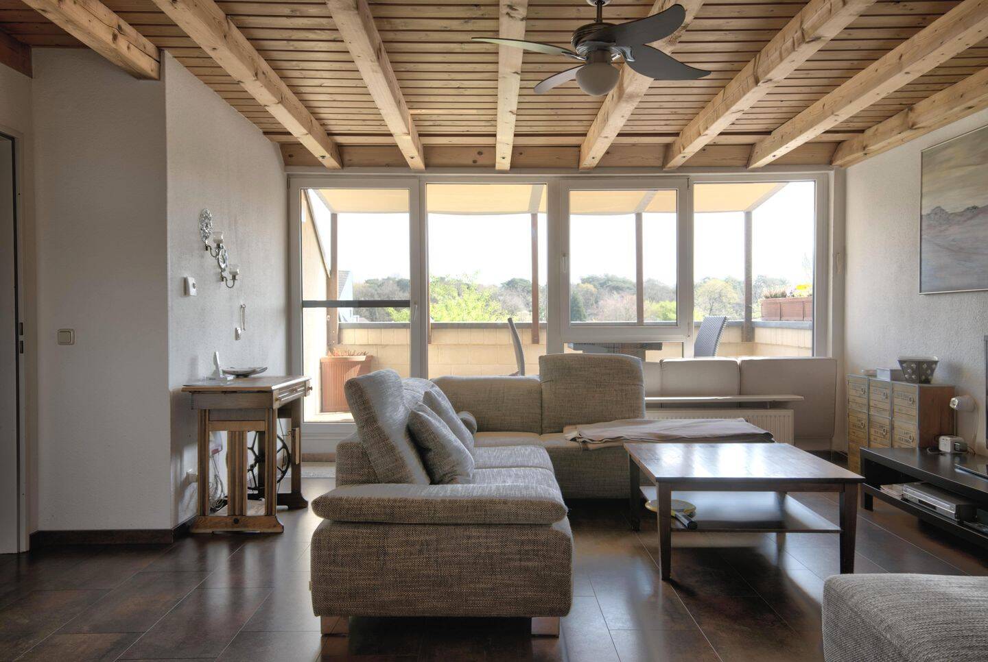 Stilvolle Maisonette-Wohnung mit Loggia & TG-Stellplatz
