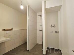 Ganz oben! Moderne Maisonette-Wohnung mit schöner Galerie + sonniger Dachterrasse + TG + Aufzug! – 22145 Hamburg – Vorschaubild 7