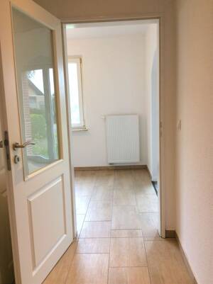 Ihr neues Zuhause - einziehen und wohlfühlen! Renovierte vordere DHH mit Terrassengarten in OL-Alexandersfeld! – 26127 Oldenburg – Vorschaubild 2